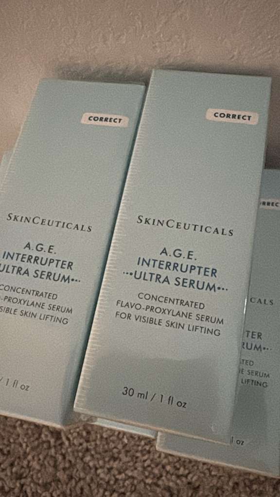 SkinCeuticals AGE A.G.E. Interrupter Ultra Serum Full Size 1 OZ Sealed Fit And Glow