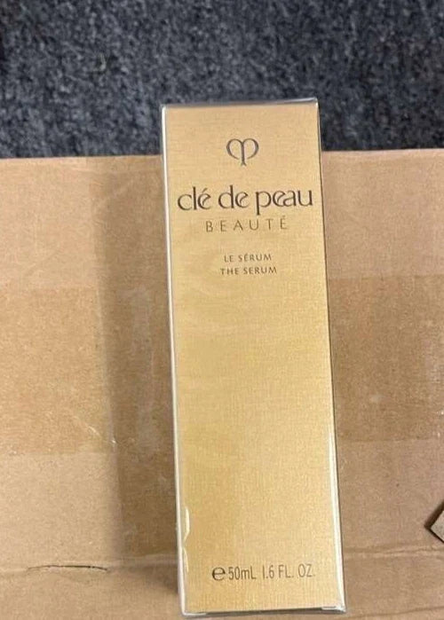 Cle de Peau Beaute Le Serum The Serum Full Size 50mL / 1.6 Oz NIB Skincare Fit And Glow