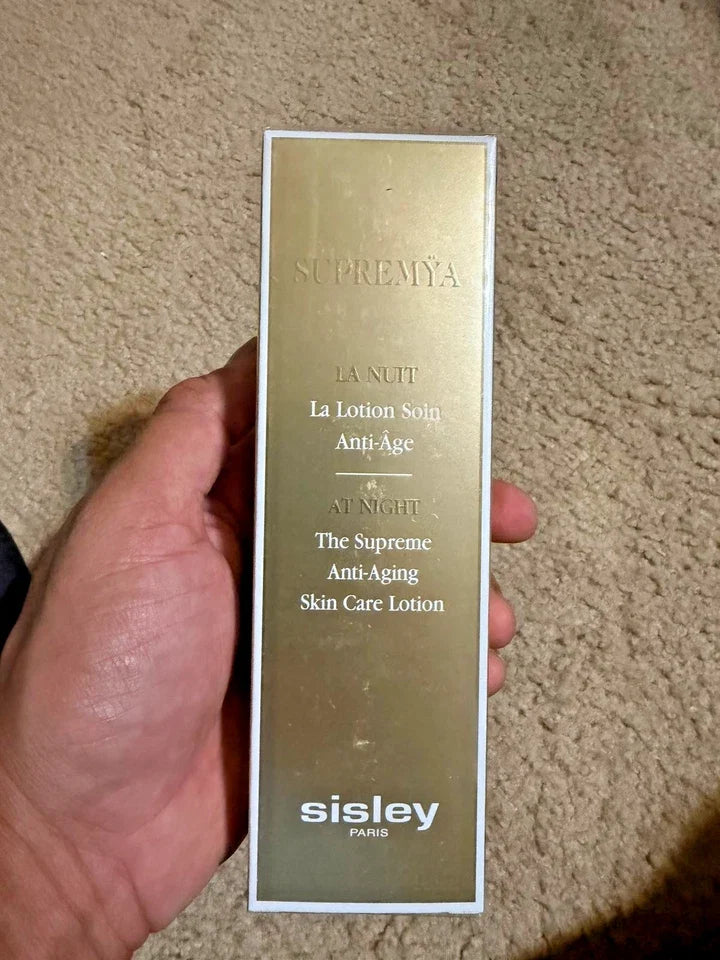 Sisley Supremÿa At Night The Supreme Anti-Aging Skin Care Lotion - 140ml / 4.7oz Fit And Glow